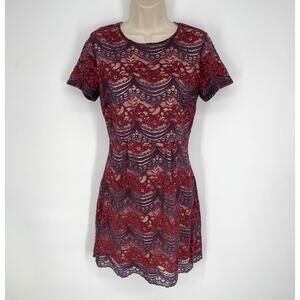 Soprano A-Line Lace Overlay Dress Sz 0 Burgundy Navy Scallop Hem Short Sleeve